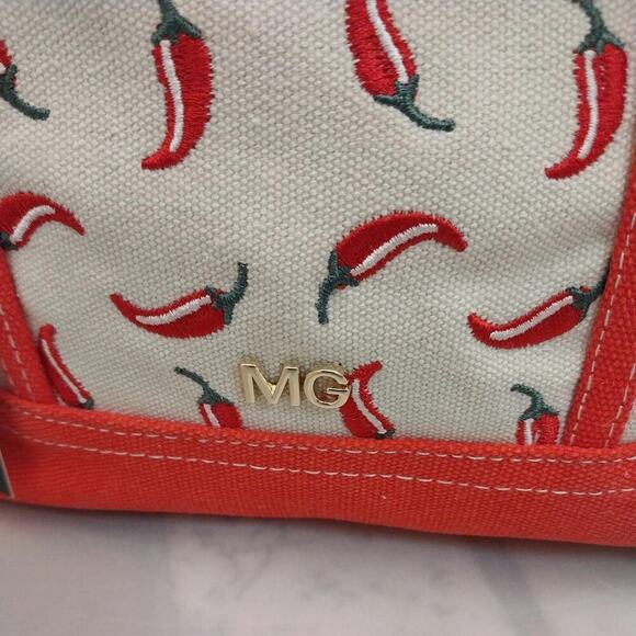 Madden Girl Chili Pepper Mini Tote Crossbody Bag with Charms and Keychain NWT - Picture 5 of 7